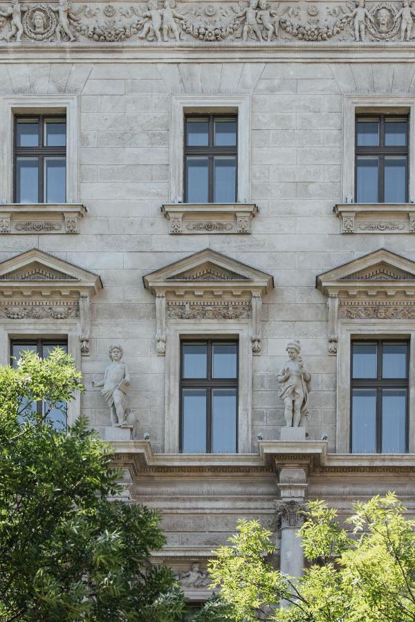 Hotel Oktogon Haggenmacher By Continental Group ブダペスト エクステリア 写真