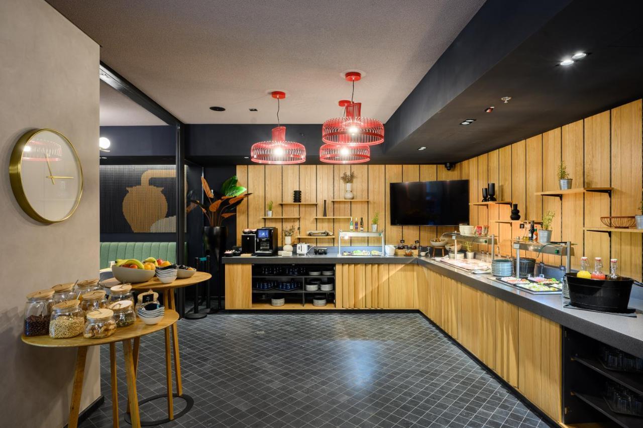 Hotel Oktogon Haggenmacher By Continental Group ブダペスト エクステリア 写真