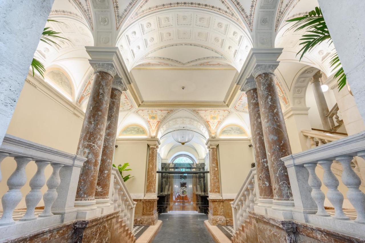 Hotel Oktogon Haggenmacher By Continental Group ブダペスト エクステリア 写真