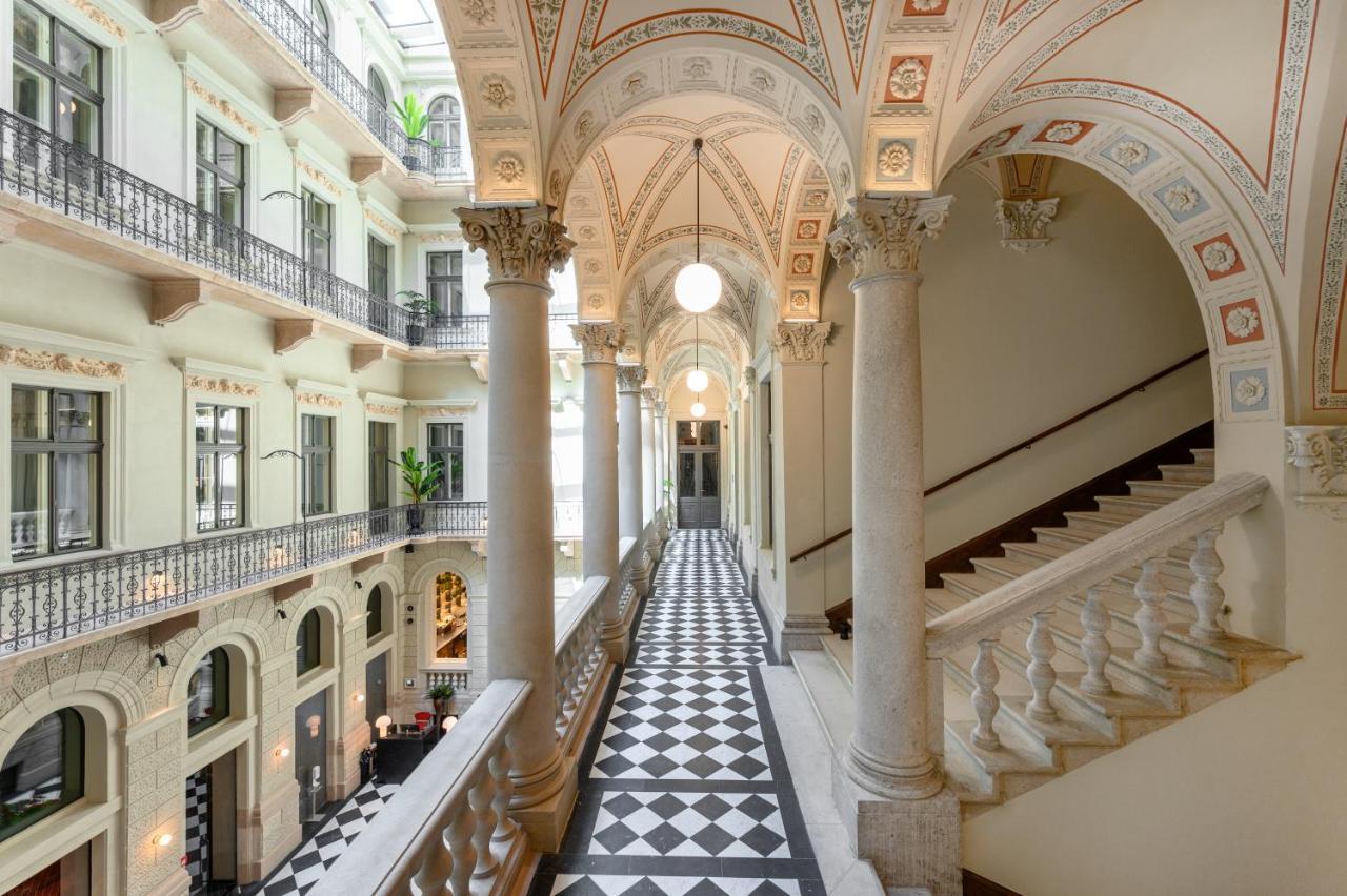 Hotel Oktogon Haggenmacher By Continental Group ブダペスト エクステリア 写真