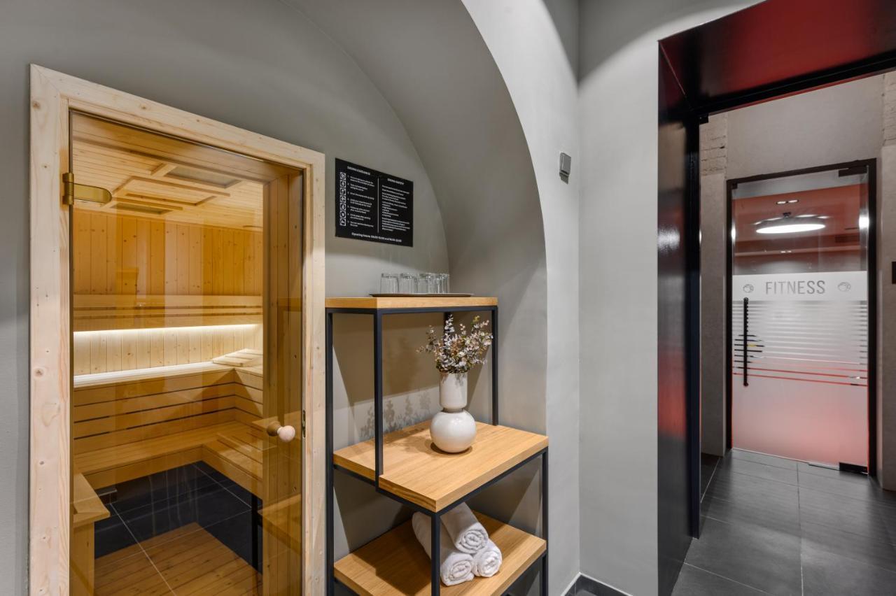 Hotel Oktogon Haggenmacher By Continental Group ブダペスト エクステリア 写真